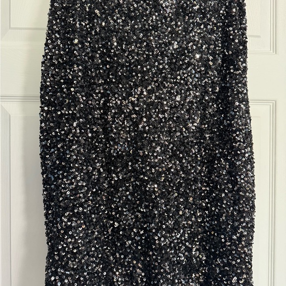 GAP Sequin Skirt Size Medium - Picture 4 of 6